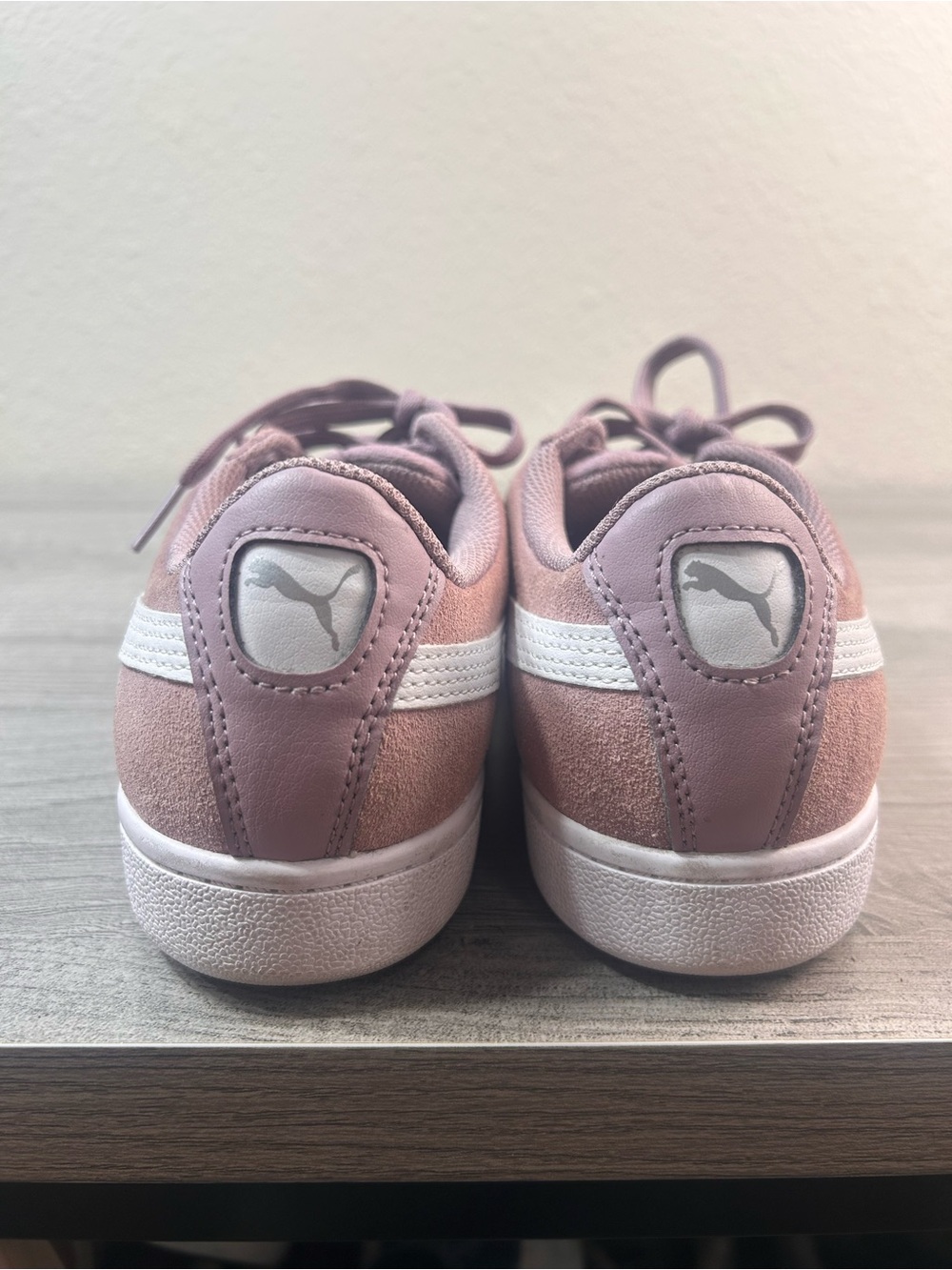 PUMA Suede Classic Women's Sneakers in Dusty Pink Size 7.5 - Picture 3 of 10